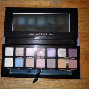 Anastasia ABH Norvina Palette AUTHENTIC